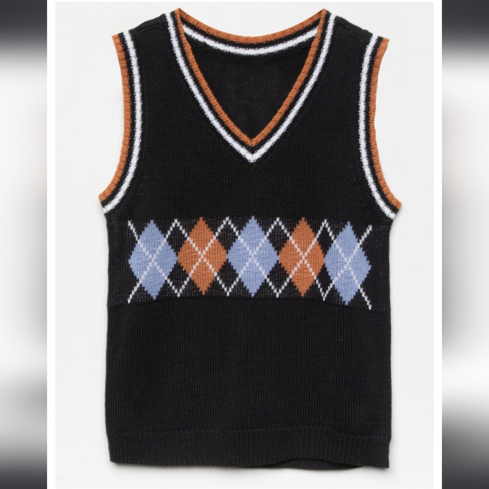 Girls Full Tilt Argyle Sweater Vest - L